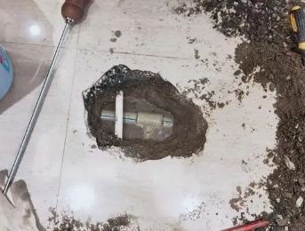 长子测漏水电话